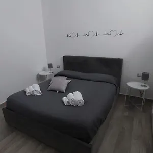 https://maison-garibaldi.catania-hotels.net