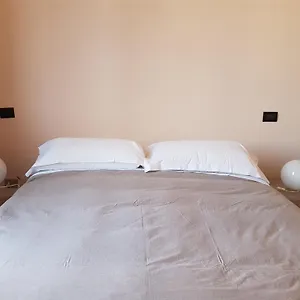 https://chiara.it-romehotels.com