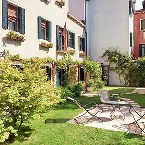 Bed & Breakfast Casa Rezzonico