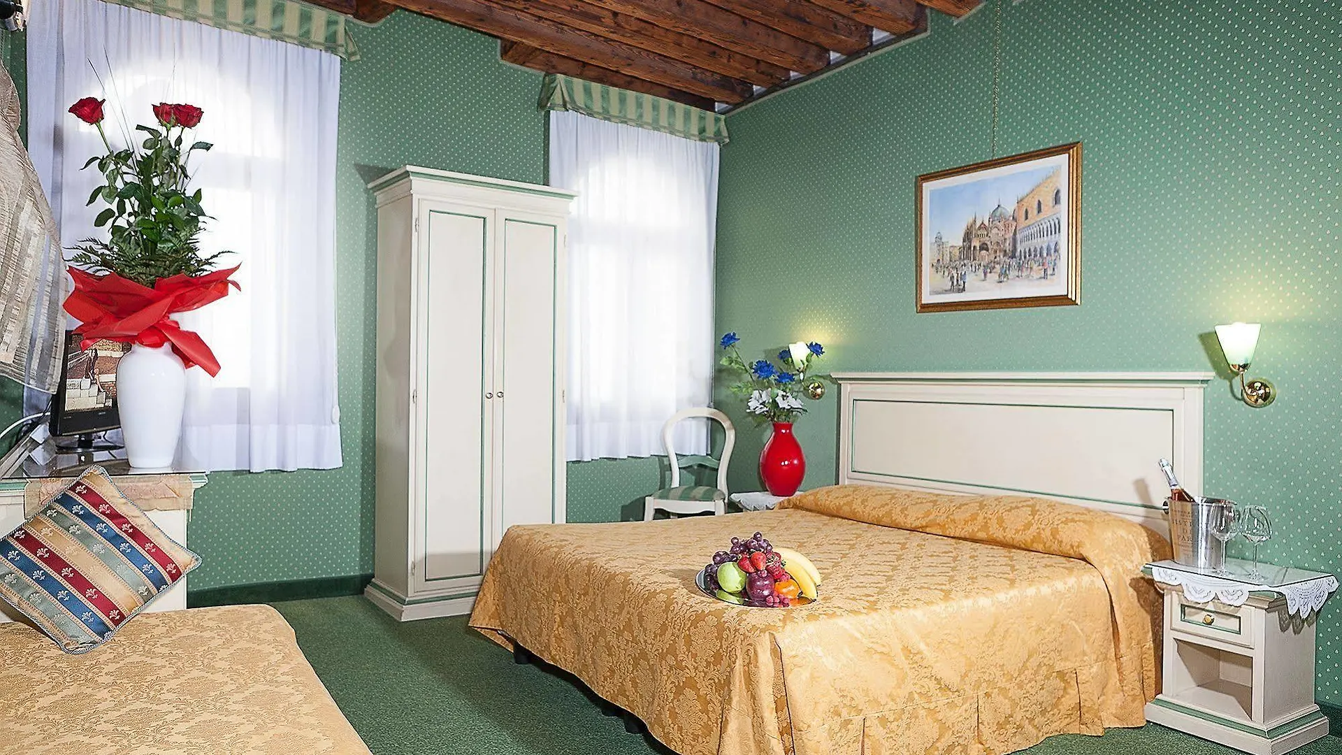 Nuova Residenza Laguna Venice Italy